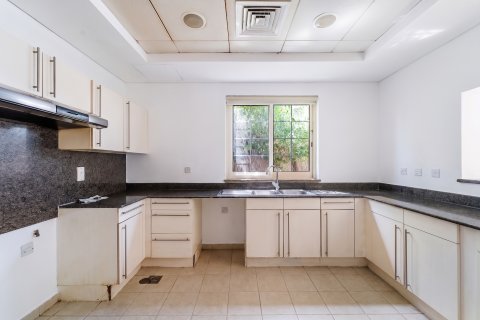 Vila v Jumeirah Islands, Dubai, SAE 4 ložnice, 488 m² Č.: 709753 - fotografie 5