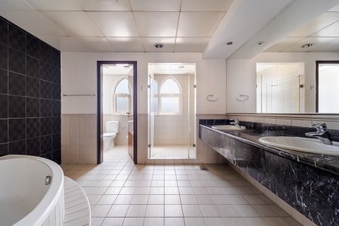 Vila v Jumeirah Islands, Dubai, SAE 4 ložnice, 488 m² Č.: 709753 - fotografie 8