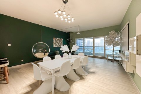 Huoneisto Jumeirah Lake Towers, Dubai, Arabiemiraatit 1 makuuhuone, 119.05 m2 № 749756 - kuva 14