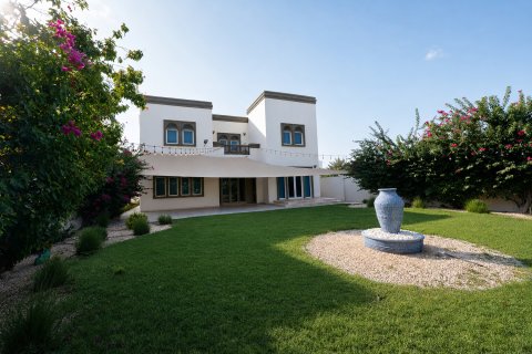 Vila u gradu Jumeirah Park, Dubai, UAE 3 spavaće sobe, 679.96 m2 Br. 749755 - Slika 4