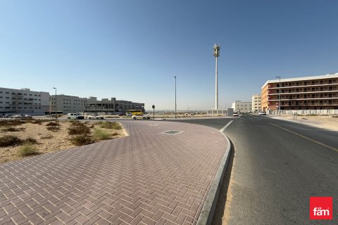 Land in Dubai, UAE 1534.2 sq.m. № 693049 - photo 18