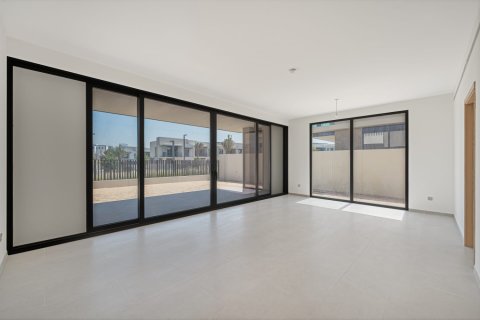Villa asukohaga Jebel Ali, Dubai, AÜE: 4 magamistoaga, 656 m² Nr 722519