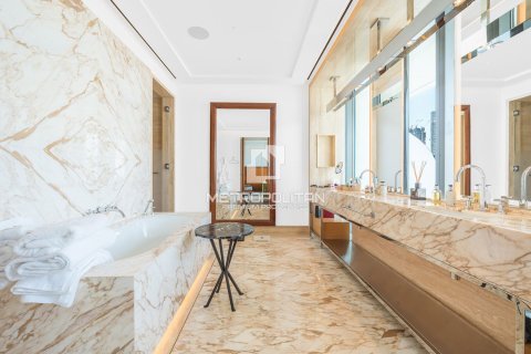 Apartamento en venta en Business Bay, Dubai, EAU 4 dormitorios, 579 m2 № 664611 - foto 18