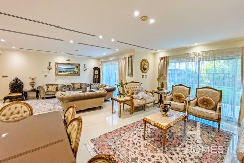 Villa para arrendamento em Jumeirah Park, Dubai, EAU 4 quartos, 314 m2 № 586571 - foto 7