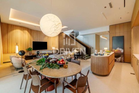 Διαμέρισμα σε Al Wasl, Dubai, ΗΑΕ 3 υπνοδωμάτια, 366.78 τ.μ. Αρ. 761479 - φωτογραφία 1