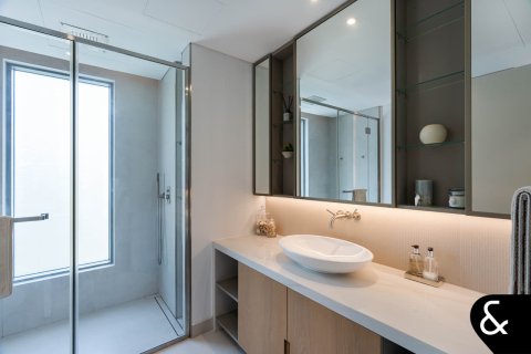 Villa zum Verkauf in Jumeirah Islands, Dubai, VAE 5 Schlafzimmer, 697 m2 Nr. 667796 - Foto 9