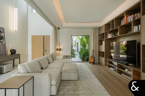 Villa zum Verkauf in Jumeirah Islands, Dubai, VAE 5 Schlafzimmer, 697 m2 Nr. 667796 - Foto 16