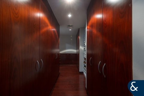 Vila di Motor City, Dubai, UEA 4 kamar tidur, 454 m2 nomor 667819 - foto 12