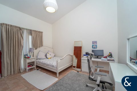 Vila di Motor City, Dubai, UEA 4 kamar tidur, 454 m2 nomor 667819 - foto 13