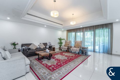 Vila di Motor City, Dubai, UEA 4 kamar tidur, 454 m2 nomor 667819 - foto 3