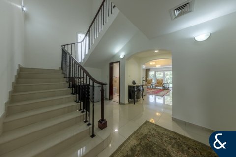 Vila di Motor City, Dubai, UEA 4 kamar tidur, 454 m2 nomor 667819 - foto 8