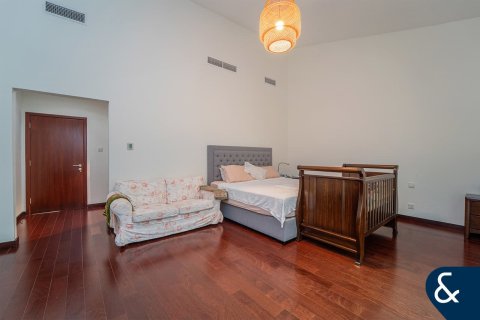 Vila di Motor City, Dubai, UEA 4 kamar tidur, 454 m2 nomor 667819 - foto 14