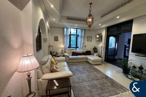 Old Town, Dubai, BAE’de satılık penthouse 2 yatak odası, 196 m&sup2; No 667818 - fotoğraf 2