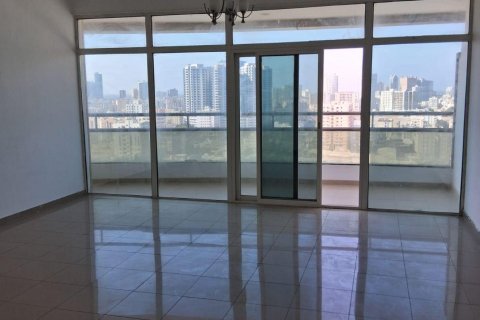 Apartamento en venta en Ajman Downtown, Ajman, EAU 2 dormitorios, 158 m2 № 681588 - foto 2