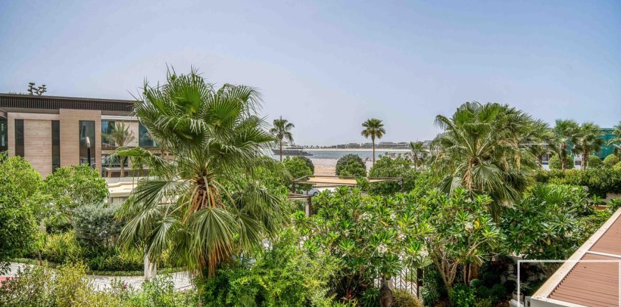 Vila u gradu Jumeirah, Dubai, UAE 5 spavaće sobe, 488.39 m2 Br. 747460