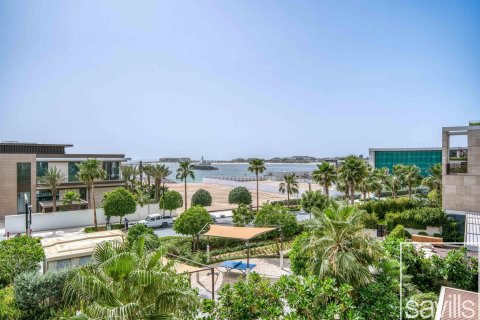 Vila u gradu Jumeirah, Dubai, UAE 5 spavaće sobe, 488.39 m2 Br. 747460 - Slika 3