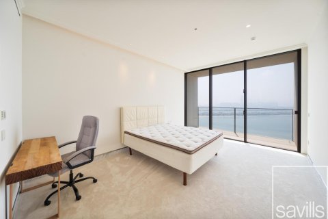 Apartment in Palm Jumeirah, Dubai, UAE 2 bedrooms, 222.13 sq.m. № 747466 - photo 17