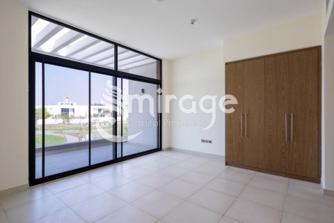 Vila na Yas Island, Abu Dhabi, SAE 5 ložnice, 643.8 m² Č.: 574298 - fotografie 7