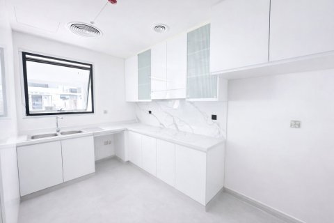 تاون هاوس للبيع في دبي، الإمارات العربية المتحدة 3 غرفة نوم ، 282 متر مربع ، رقم 695924 - صورة 3