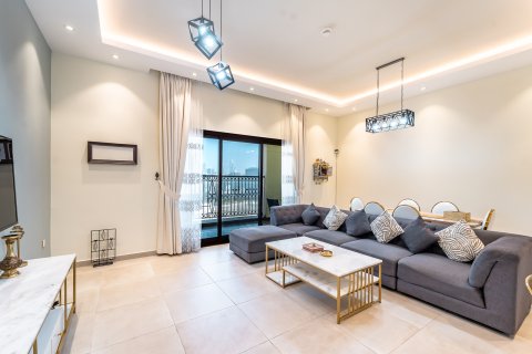 Lägenhet till försäljning i Dubai, UAE 2 sovrum, 127 kvm Nr. 695928 - fotografi 4