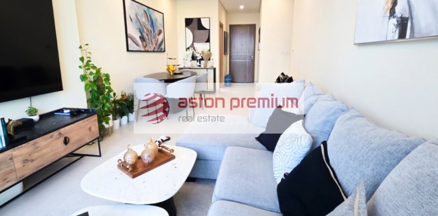 Квартира в Бизнес-Бэй, Дубай, ОАЭ 1 спальня, 78м2 № 701867