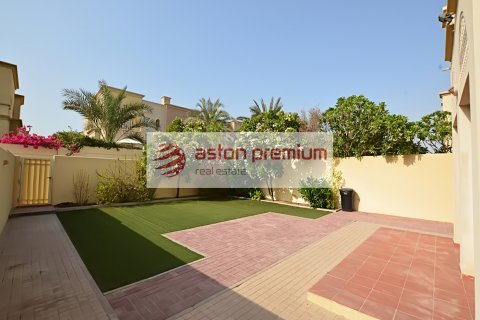 Villa The Springs, Dubaijā, AAE 3 istabas, 320 m2 Nr. 701870 - attēls 10