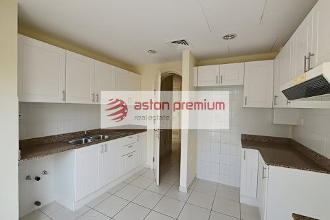 Villa The Springs, Dubaijā, AAE 3 istabas, 320 m2 Nr. 701870 - attēls 5