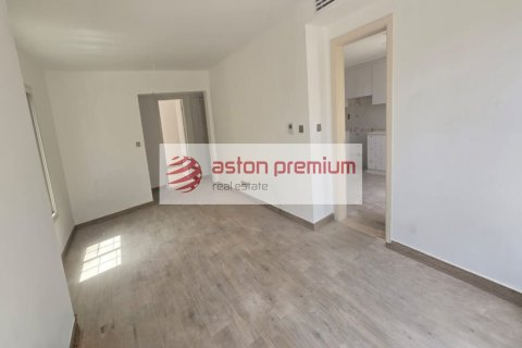 Villa The Springs, Dubaijā, AAE 3 istabas, 299 m2 Nr. 701869 - attēls 2