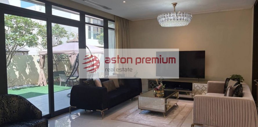 Villa in DAMAC Hills (Akoya by DAMAC), Dubai, VAE 4 slaapkamers, 342 vr.m. nr 701868