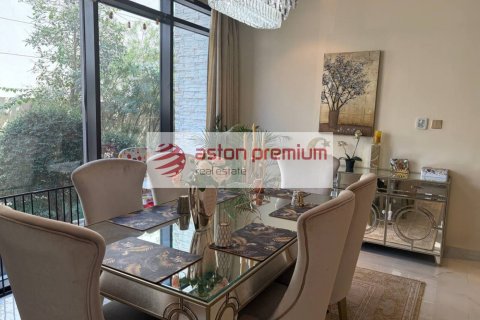 Villa te huur in DAMAC Hills (Akoya by DAMAC), Dubai, VAE 4 slaapkamers, 342 vr.m., nr 701868 - foto 7