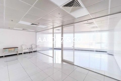 Oficina en alquiler en Business Bay, Dubai, EAU 70.4 m2 № 670670 - foto 1
