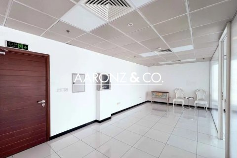 Oficina en alquiler en Business Bay, Dubai, EAU 70.4 m2 № 670670 - foto 8