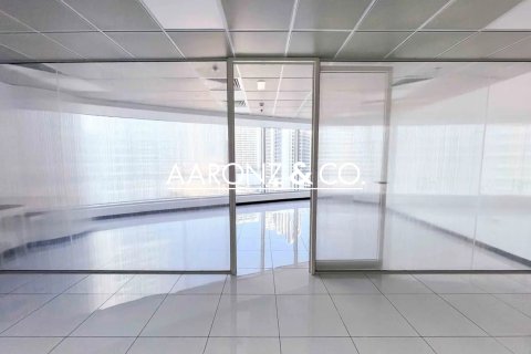 Oficina en alquiler en Business Bay, Dubai, EAU 70.4 m2 № 670670 - foto 9