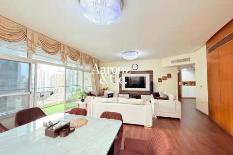 Apartment til leje i Jumeirah Lake Towers, Dubai, UAE 2 soveværelser, 189 kvm № 670669 - foto 3