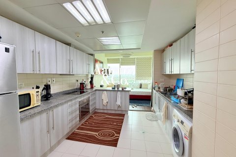 Apartment til leje i Jumeirah Lake Towers, Dubai, UAE 2 soveværelser, 189 kvm № 670669 - foto 8