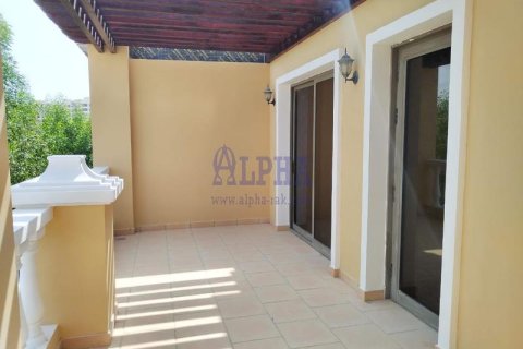 Townhouse in Al Hamra Village, Ras Al Khaimah, UAE 4 bedrooms, 255.5 sq.m. № 647183 - photo 14