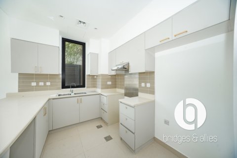 Vila di Dubai Hills Estate, UAE 5 bilik tidur, 254 meter persegi № 757926 - foto 4
