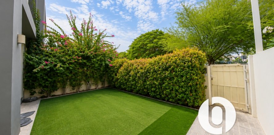 Βίλα σε Dubai Hills Estate, ΗΑΕ 4 υπνοδωμάτια, 224 τ.μ. Αρ. 757923