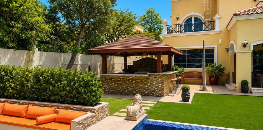 Willa w Jumeirah Park, Dubai, ZEA 4 sypialnie, 743.2 mkw. nr 753379