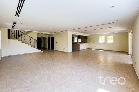 Villa à louer à Jumeirah Park, Dubai, EAU 4 chambres, 402.73 m2 № 753747 - photo 2