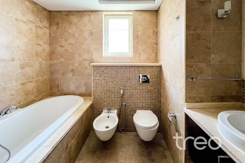 Villa à louer à Jumeirah Park, Dubai, EAU 4 chambres, 402.73 m2 № 753747 - photo 10