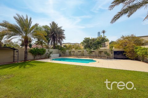 Jumeirah Park、Dubai、UAE にあるヴィラの賃貸物件 4ベッドルーム、402.73 m2、No753746 - 写真 8