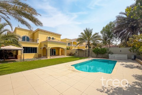 Jumeirah Park、Dubai、UAE にあるヴィラの賃貸物件 4ベッドルーム、402.73 m2、No753746 - 写真 3