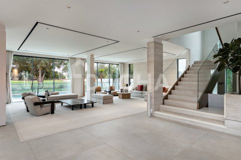 Villa para venda em Jumeirah Golf Estates, Dubai, EAU 5 quartos, 650 m2 № 706911 - foto 4
