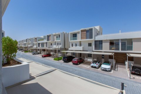 Kamienica do wynajęcia w Dubai, ZEA 2 sypialnie, 170 mkw., nr 714550 - zdjęcie 6