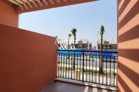 Villa Damac Lagoons, Dubaijā, AAE 4 istabas, 205 m2 Nr. 763915 - attēls 2