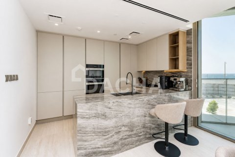 Apartamento en venta en Palm Jumeirah, Dubai, EAU 2 dormitorios, 219 m2 № 755047 - foto 3