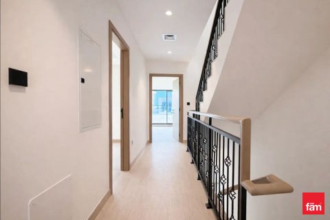 Villa in Dubai, UAE 5 bedrooms, 219.6 sq.m. № 716098 - photo 8