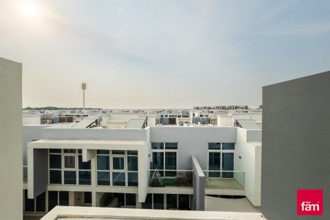 Maison de ville à louer à Dubai, EAU 5 chambres, 112.2 m2 № 716101 - photo 4
