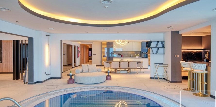 Penthouse à Dubai Marina, Dubai, EAU: 4 chambres, 580.27 m2 № 747301